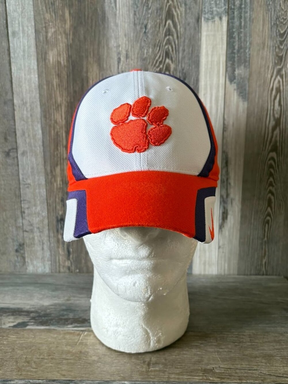 Nike NCAA Clemson Tigers Fitted M/L Embroidered Paw Cap Hat